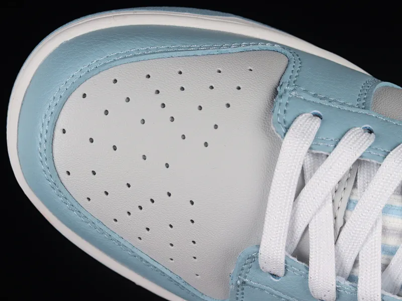 All Categories Nk SB Dunk Series Nk SB Dunk Low Low-top sneakers Cost-effective version Nk Dunk Low Retro Blue and gray color matching SB low-top sports and leisure sneakers FB1871-011